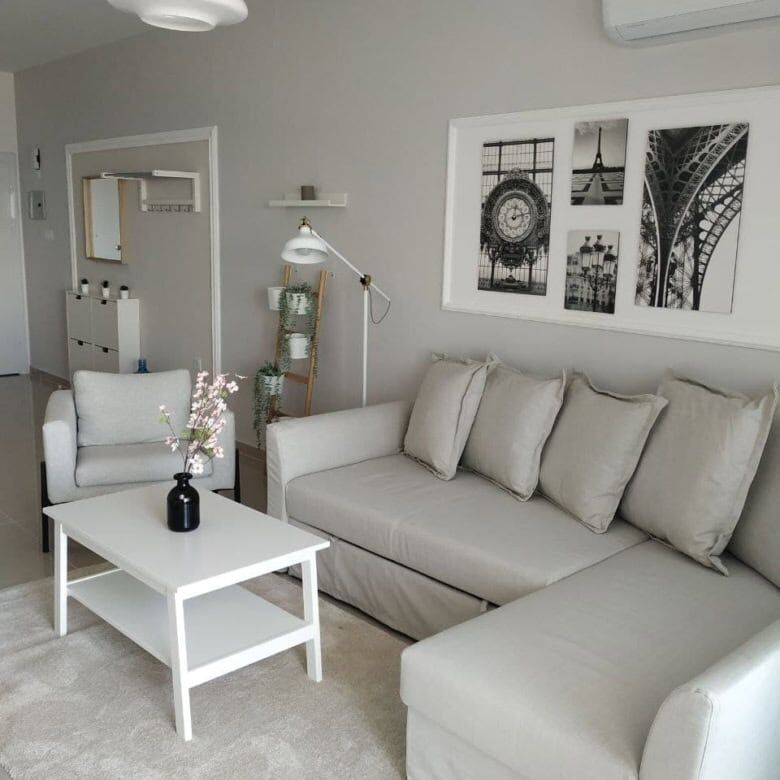 Stylish 2-bedroom apartment interior in Caeser’s Resort North, featuring contemporary decor and cozy.