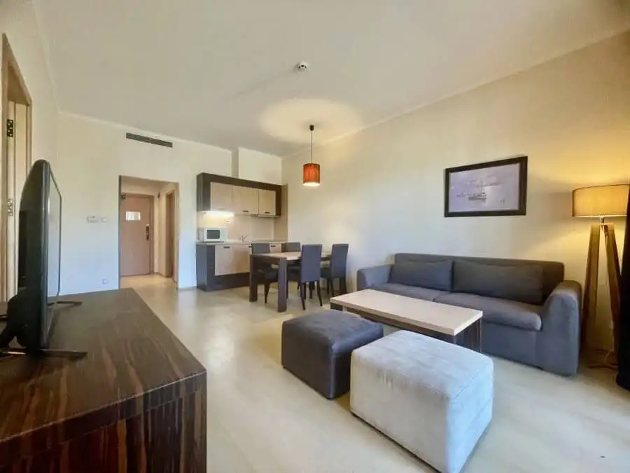 Modern 1-Bed Apartment in Majestic Sunny Beach Spacious ground-floor apartment with modern furnishings in Majestic, Sunny Beach, 64 sq.m.