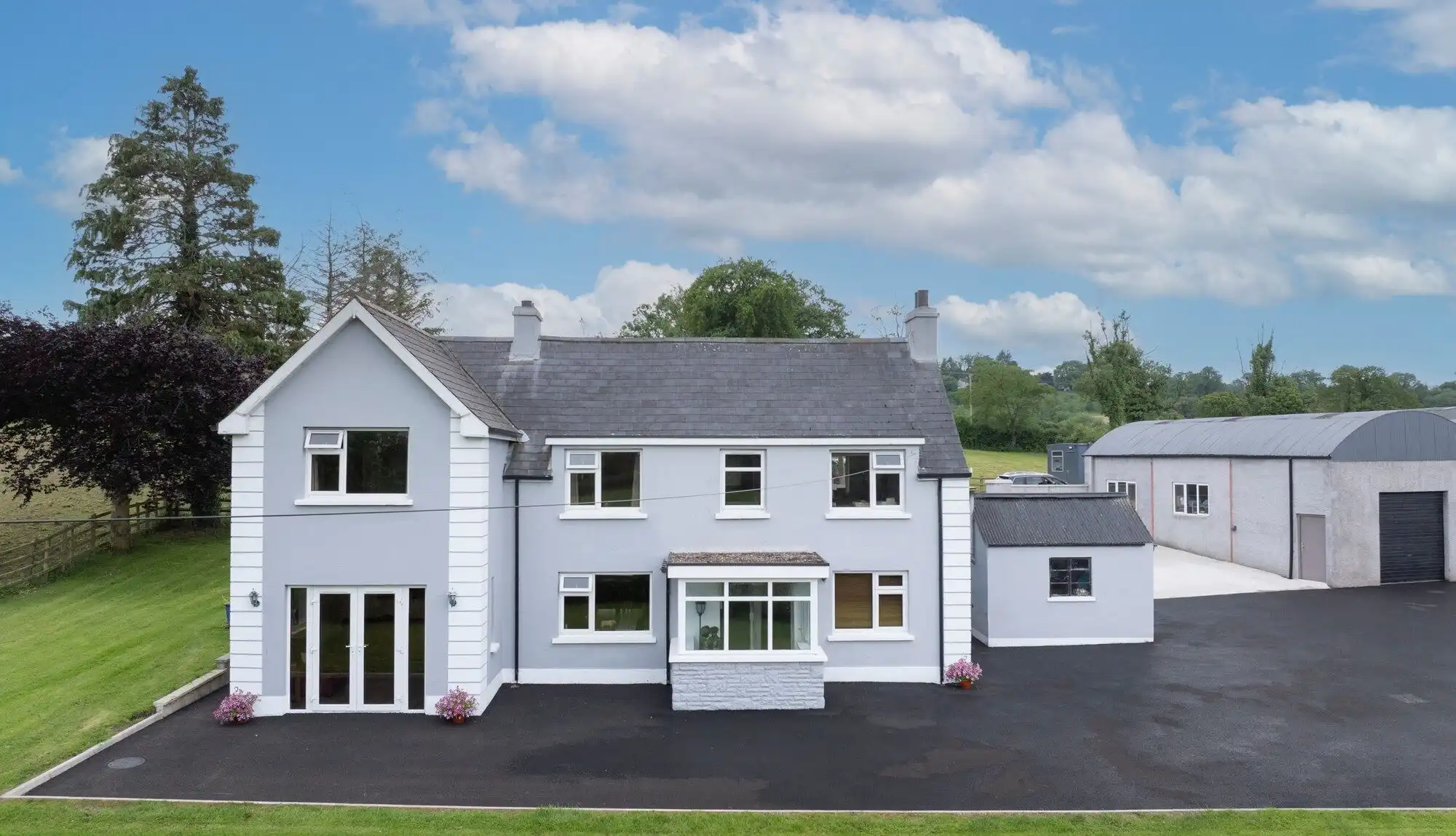 Elegant 6-bedroom home for sale in Cosbystown, Enniskillen, County Fermanagh. Spacious, modern, and.