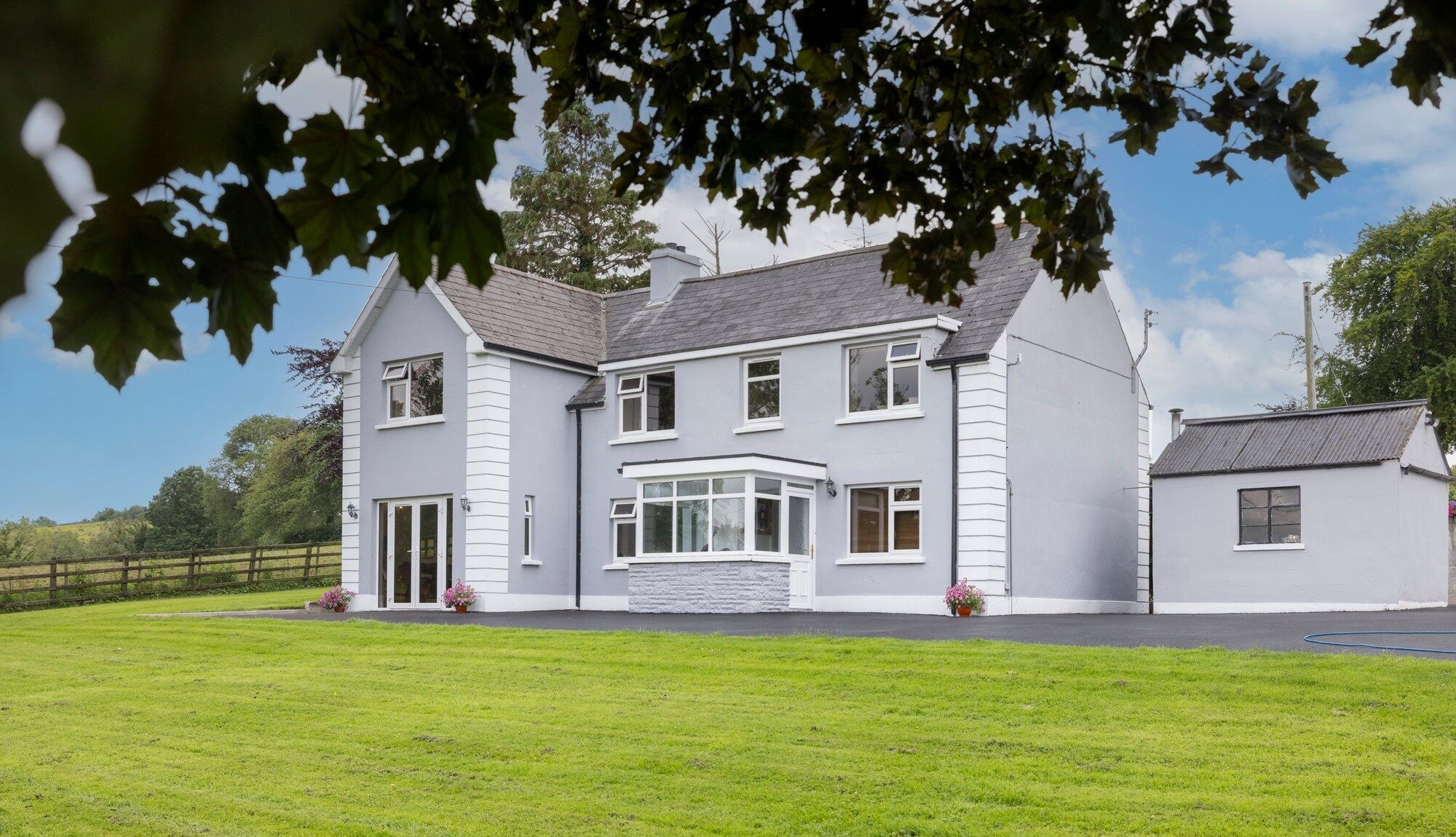 Beautiful 6-bedroom house for sale in Cosbystown, Enniskillen, County Fermanagh, featuring modern de.
