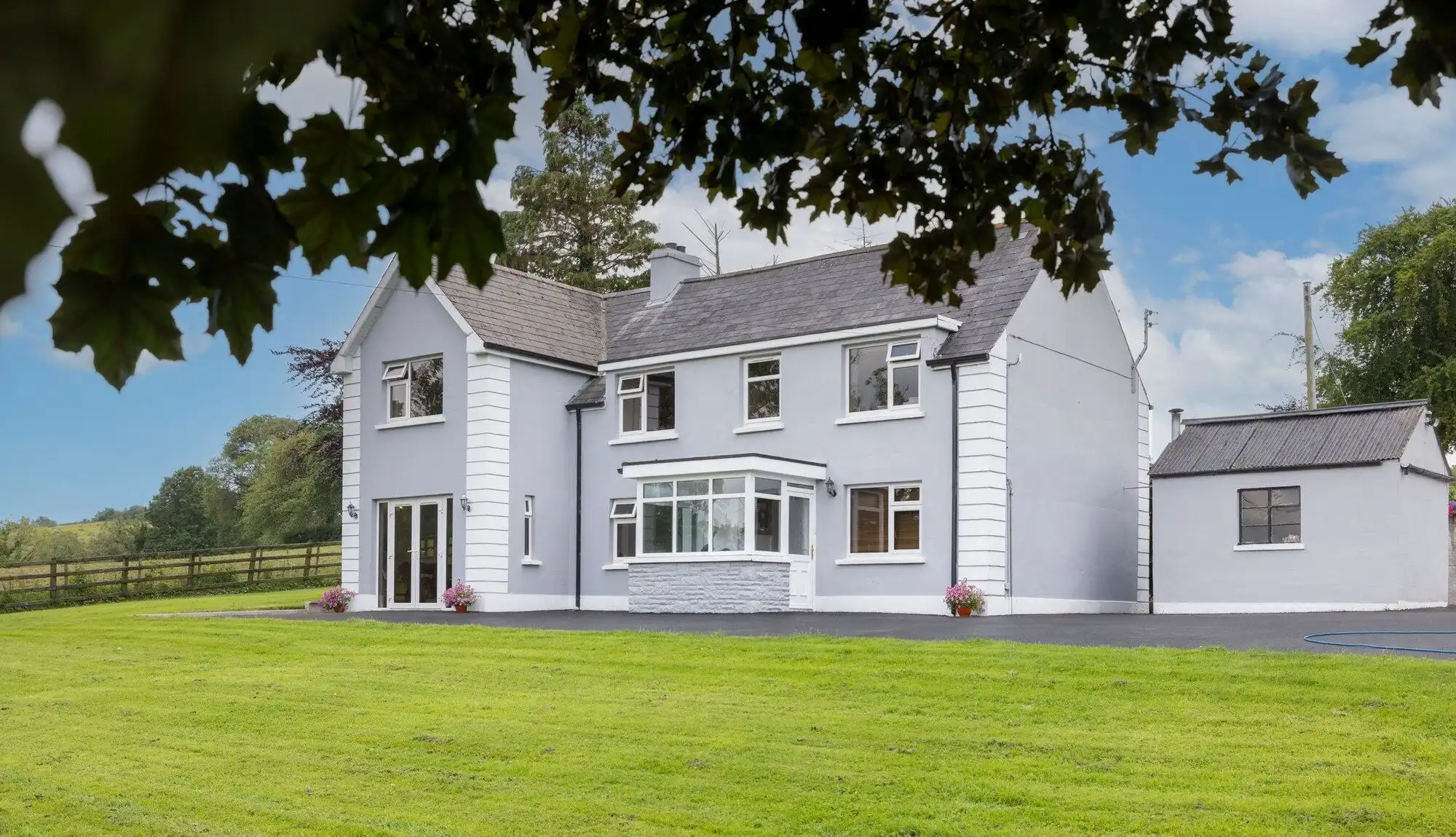 Beautiful 6-bedroom house for sale in Cosbystown, Enniskillen, County Fermanagh, featuring modern de.