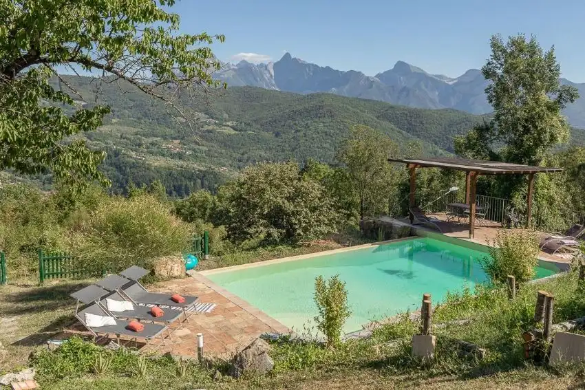 Luxury 7 Bed Villa for Sale in Fivizzano Tuscany with stunning mountain views.