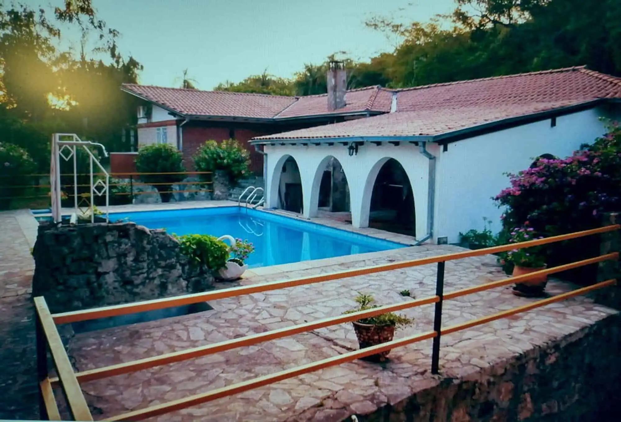 Beautiful property featuring two houses and a swimming pool in Pirayu, Paraguay. Ideal for family li.