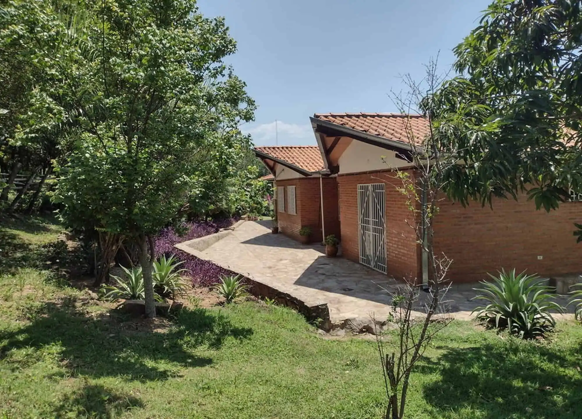 Charming property featuring two houses on spacious land in Pirayu, Paraguay, ideal for family living.