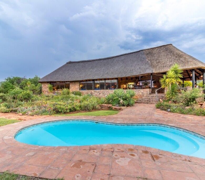 Luxury 16 Bed Lodge for Sale in Ohrigstad Limpopo South.