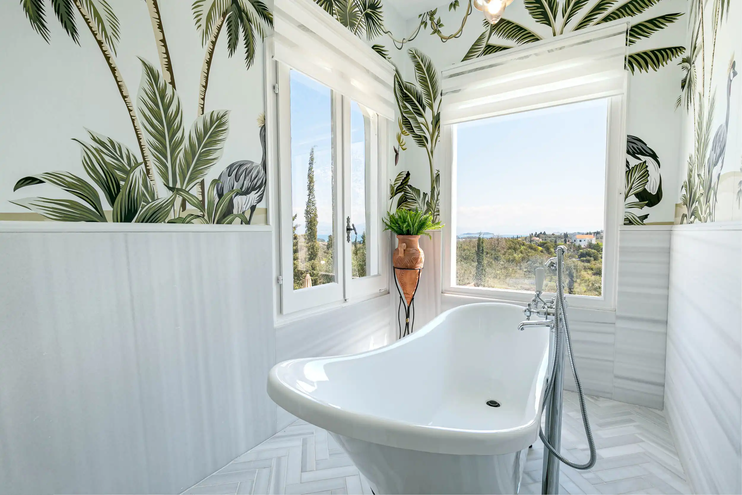 Luxury 6-Bedroom Sea-View Villa in Corfu View villa with luxurious bathroom in Gouvia, Corfu. Fully renovated property close to marina and st.