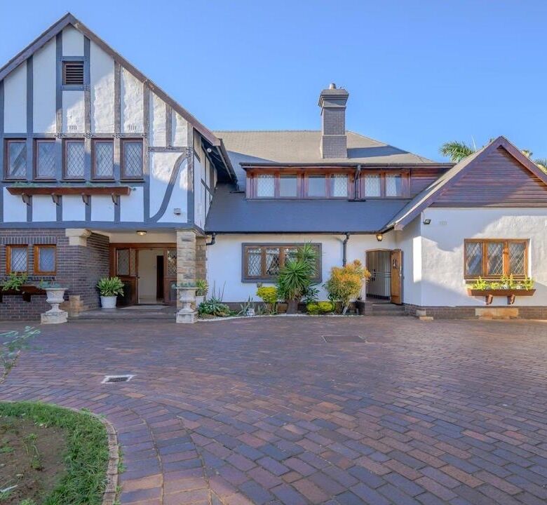 Elegant 9-bedroom estate with spacious outdoor area in Durban South. Perfect for luxury living and e.