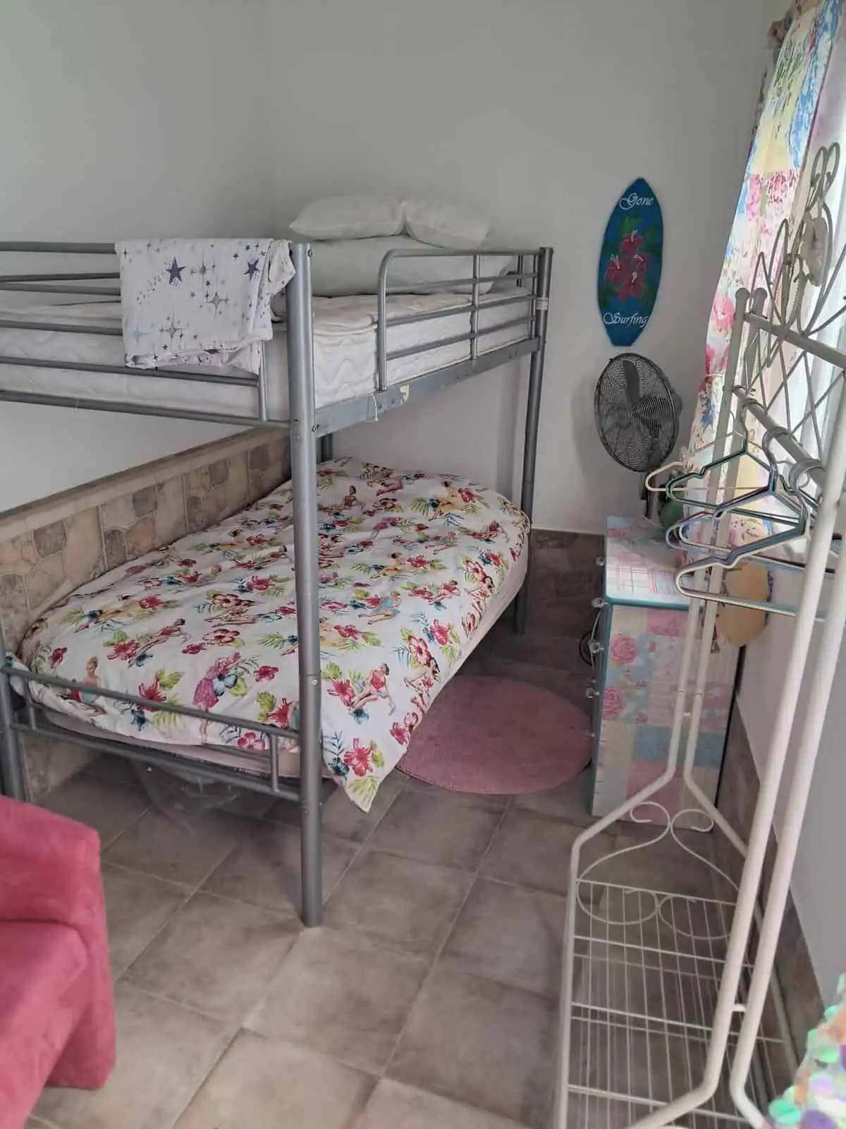 Bright bedroom with bunk beds in Castro Marim, Faro Algarve. Perfect for family stays or guests.