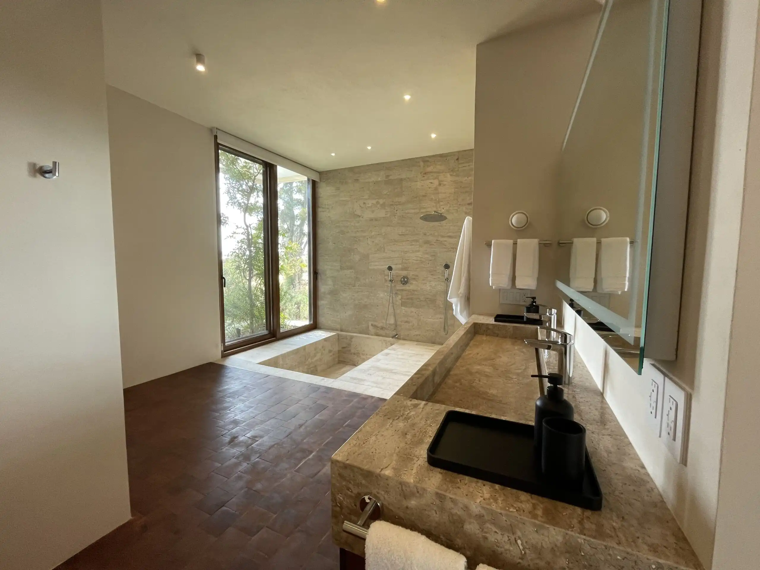 Luxury Vineyard Estate Bathroom in San Miguel de Allende Elegant bathroom with modern fixtures and a spacious shower area in a San Miguel de Allende vineyard.
