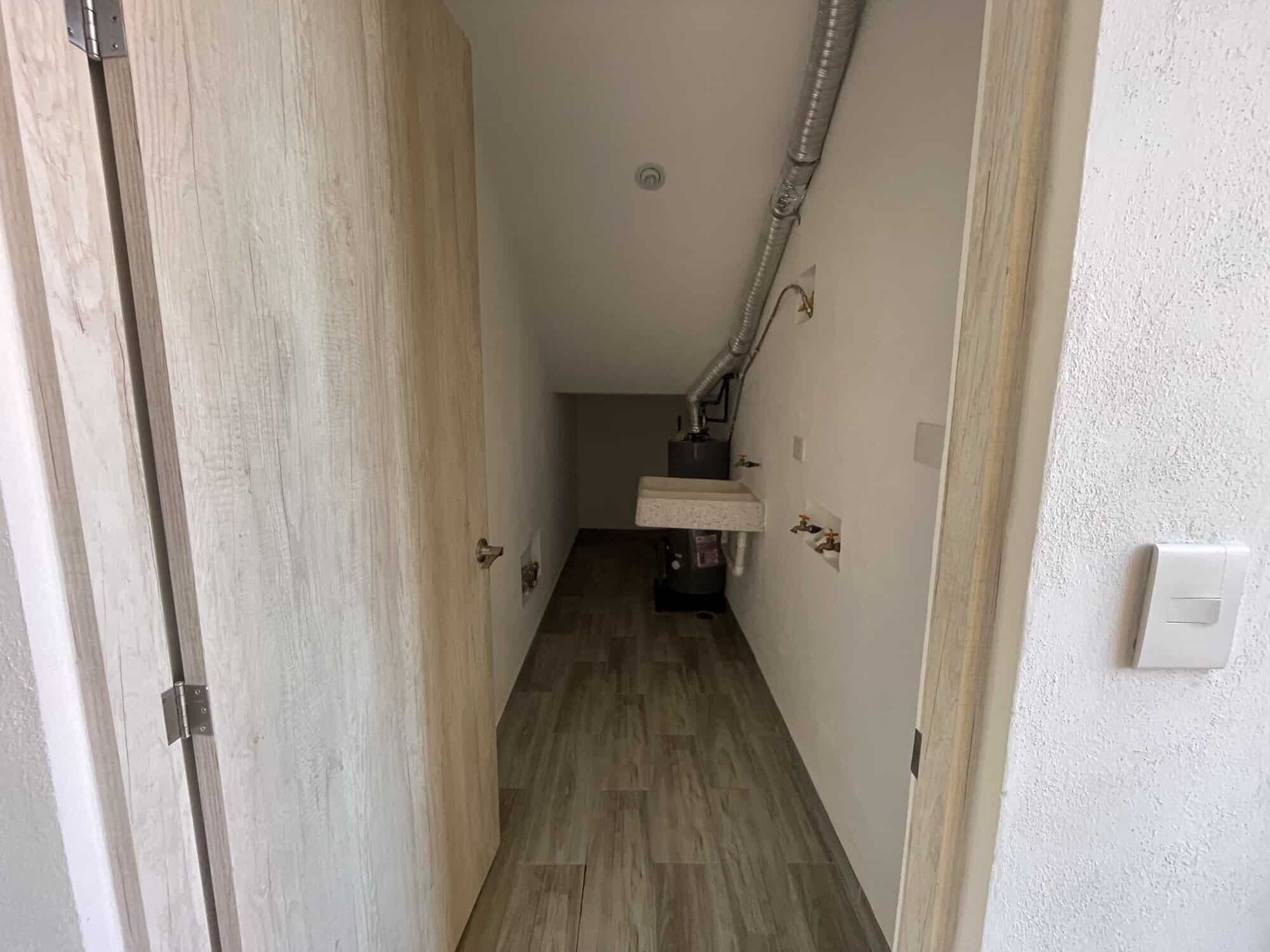 Interior view of a spacious, unfurnished room in La Serena Residencial, San Miguel de Allende, showc.
