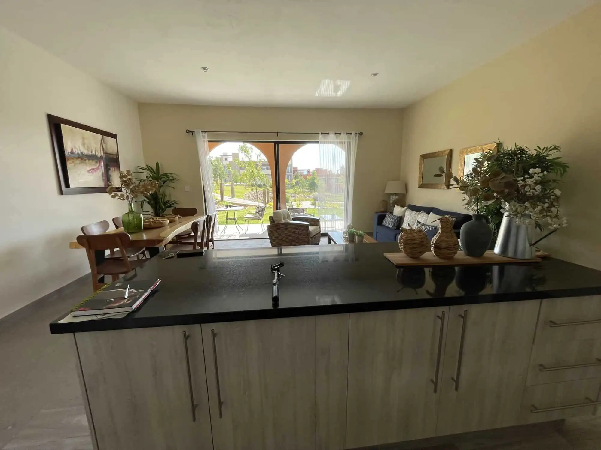 Spacious living room in La Serena Residencial with bright natural light and stylish decor.