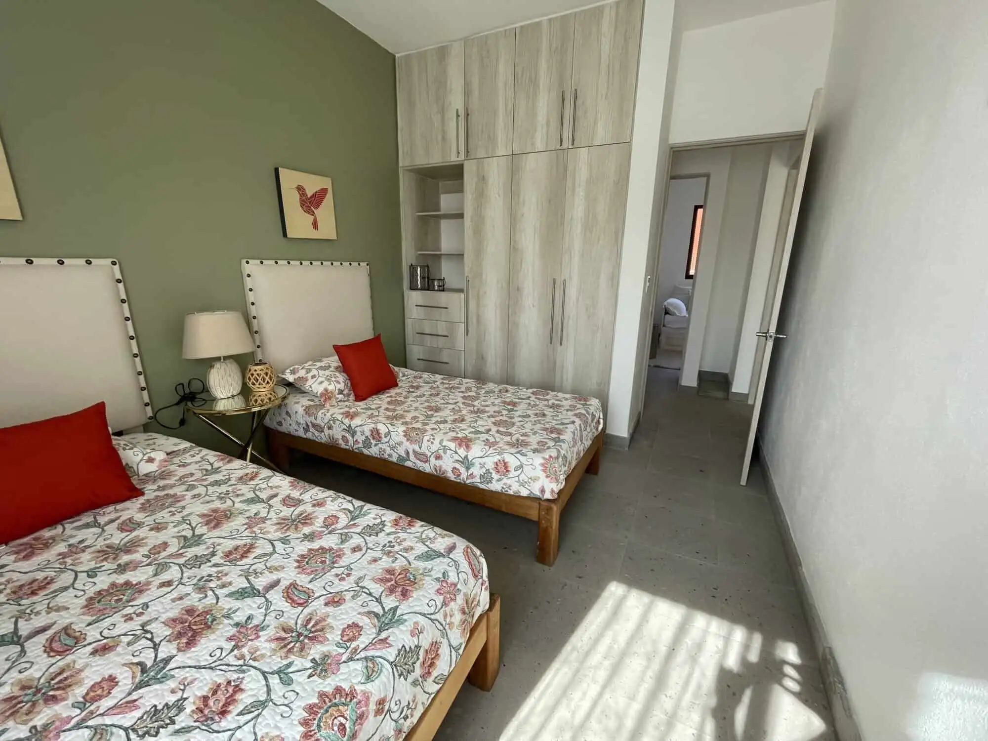 Spacious 3-bedroom house for sale in La Serena Residencial, San Miguel de Allende, priced at 5,300,0.