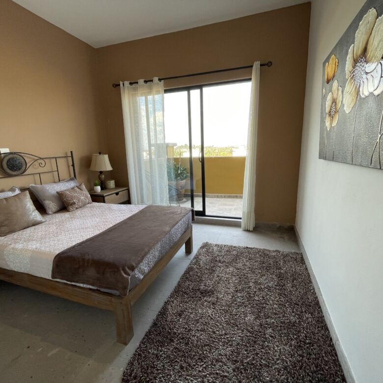 Bright and spacious 2-bedroom apartment with balcony in La Serena Residencial, San Miguel de Allende.