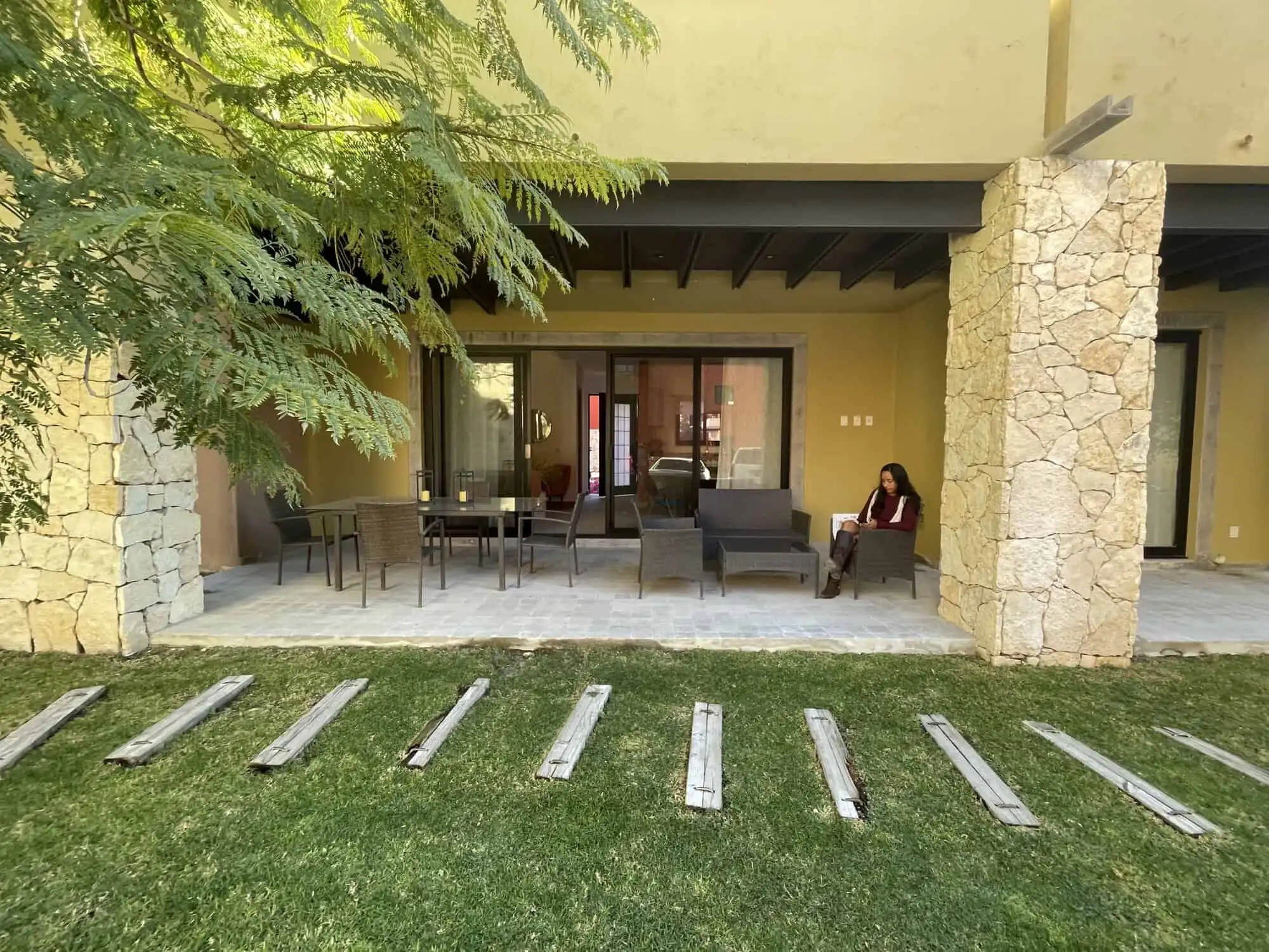 Luxury 3-Bedroom Home in Punta del Cielo Elegant 3-bedroom house with spacious outdoor patio in San Miguel de Allende. Perfect for comfortabl.