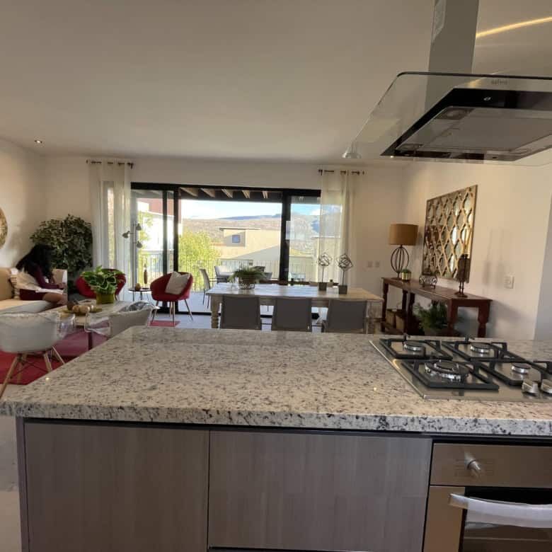 Elegant penthouse with modern decor and spacious living area in Punta del Cielo.