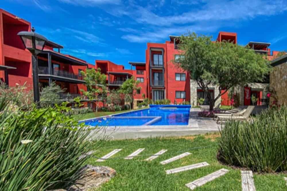 Luxury Punta de Cielo Penthouse with Mountain Views Penthouse for Sale in Punta de Cielo, San Miguel de Allende with Picachos Mountain scenery.