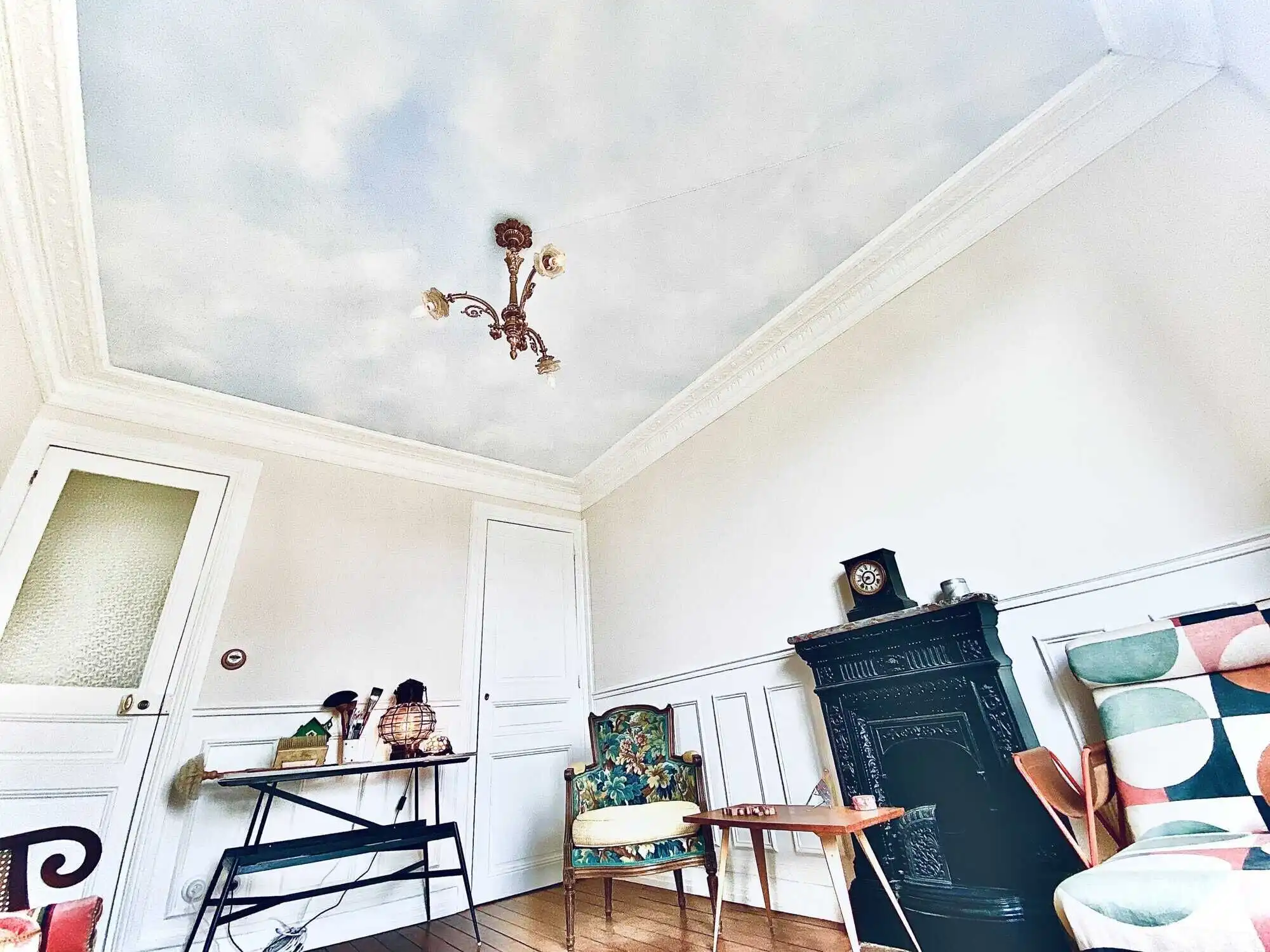 Bedroom apartment for sale in the heart of Paris, featuring elegant interiors and classic decor.