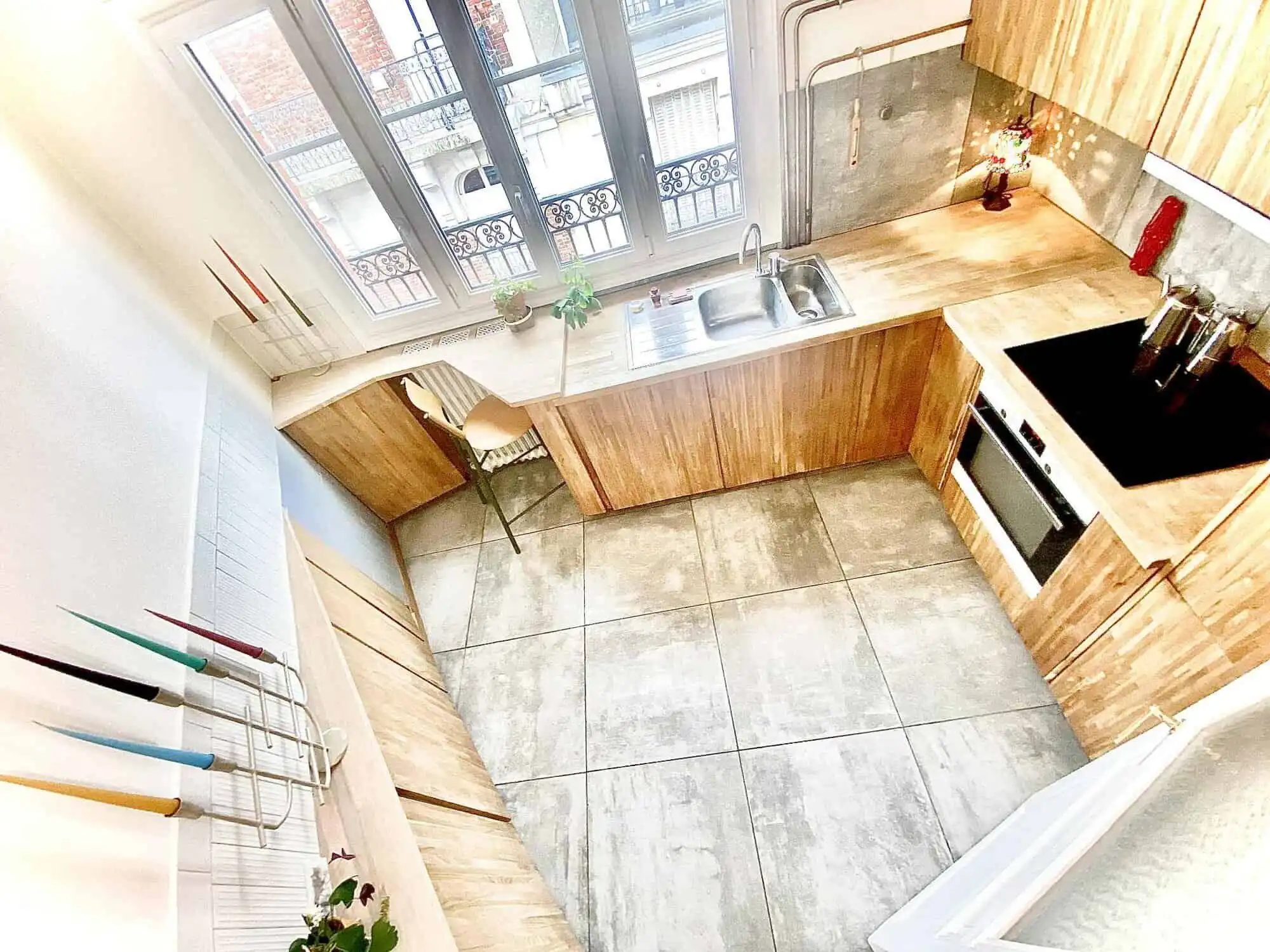 Modern 1-bedroom apartment in Paris for sale with stylish interiors.