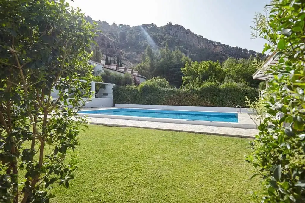 Luxury country estate with pool in La Cerradura, Jaen.