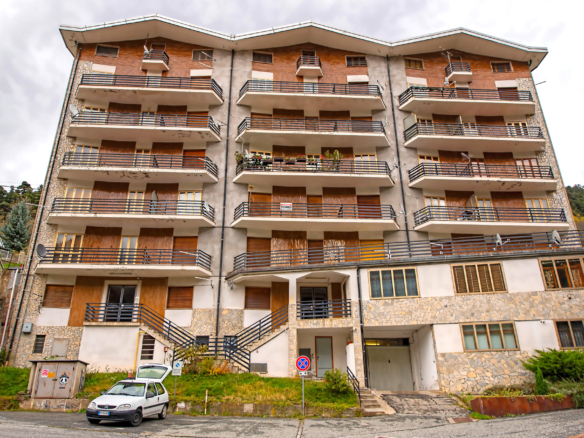 Rocca Degli Angeli 1