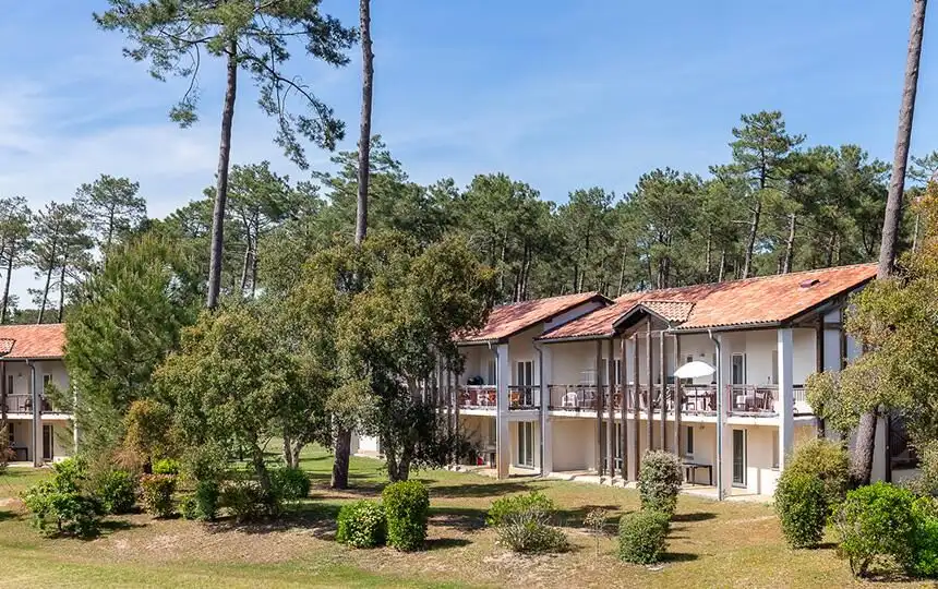 Leaseback 2-bedroom apartment in scenic coastal area.