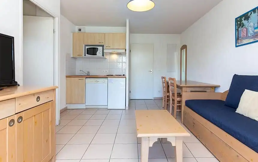 Affordable 2-bedroom leaseback property in Alle Des Dunes Ondre, ideal for investors seeking rental.