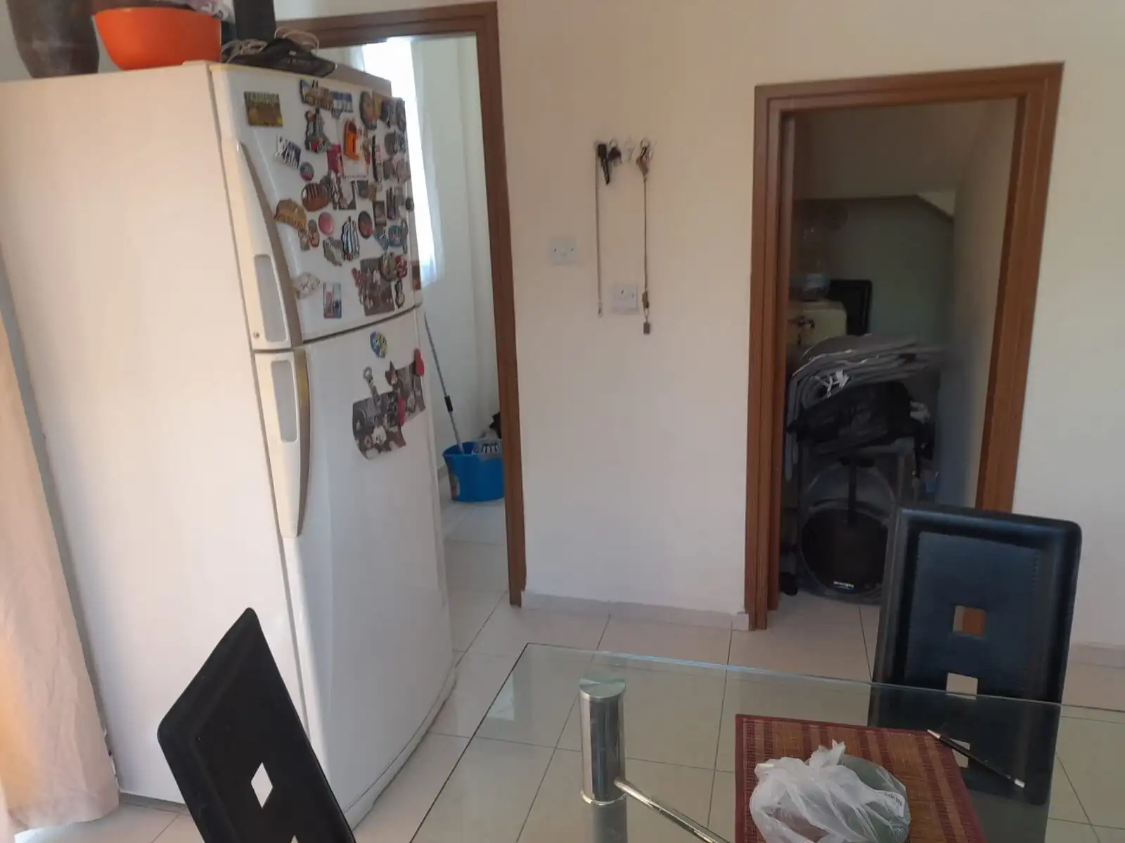 Spacious 4-bedroom villa for sale in Aradippou, Larnaca, featuring a bright interior and modern amen.
