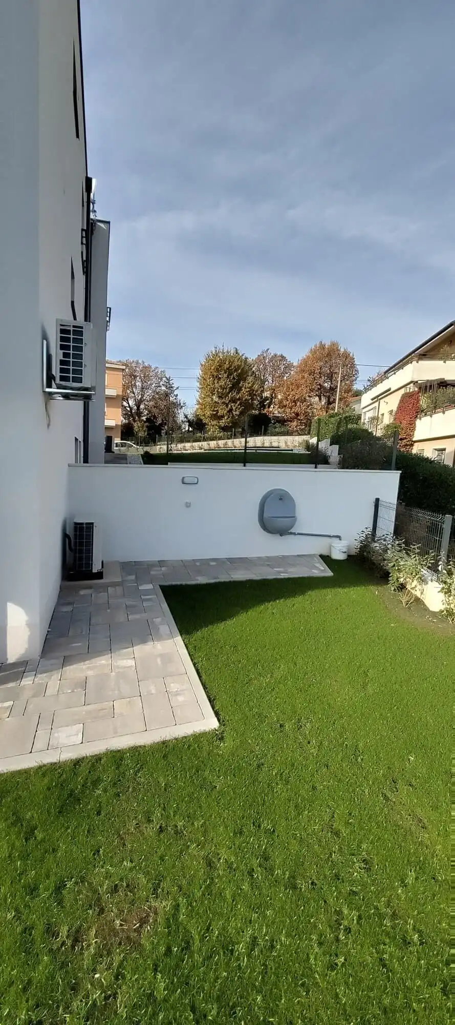Modern duplex in Kvarner, near Rijeka Contemporary duplex home with garden in Kvarner, close to Rijeka.