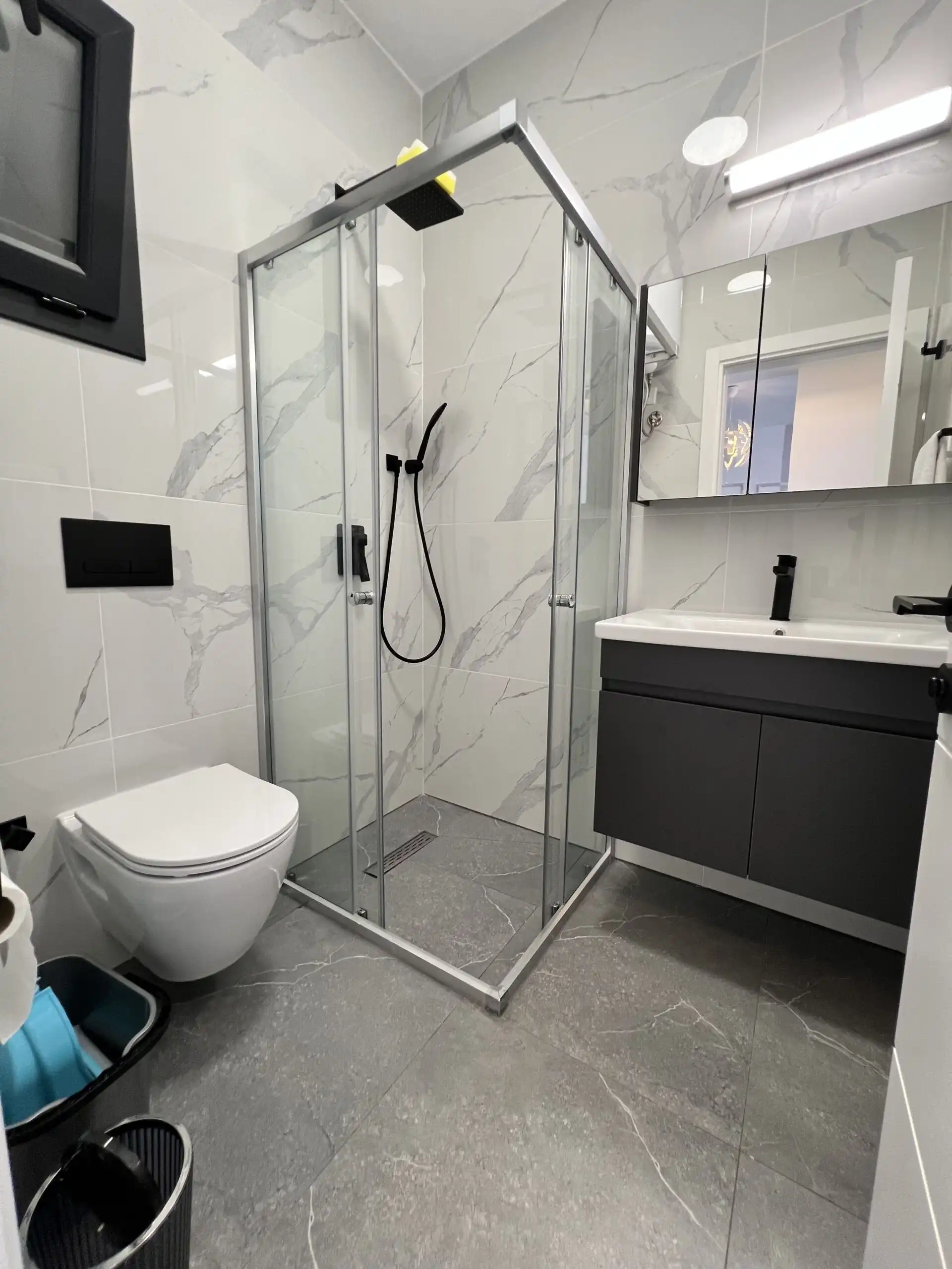 Bathroom of a modern 1+1 apartment in Caesar Resort, Iskele.