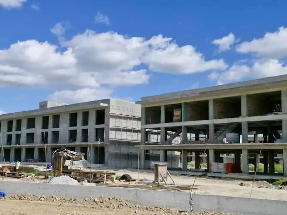 Construction luxury apartment in Courtyard Platinum Bogaz Iskele North.
