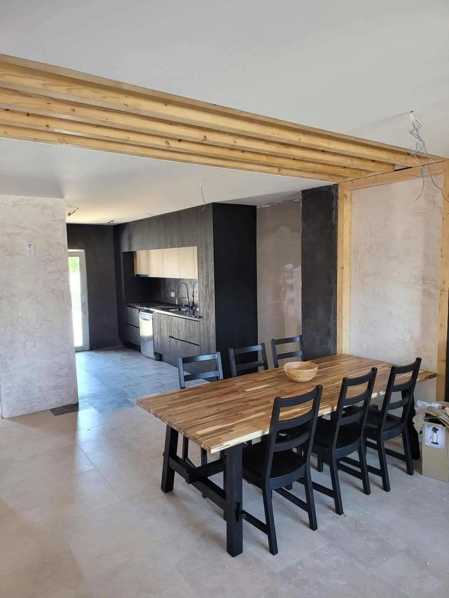 Modern dining area in a stylish villa in Setubal, Portugal.