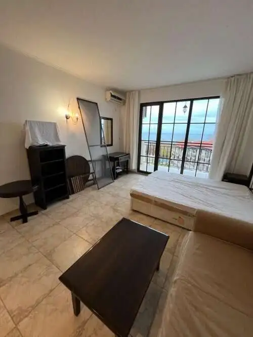 Sea view studio apartment with balcony in The Cliff Beach & Spa, Obzor, offering 64 sq.m. of living.