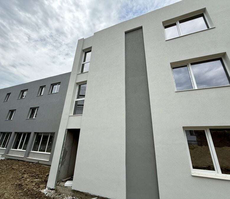 New construction apartments in Sveti Vlas, studios, 1 & 2 bedrooms, no maintenance fee.
