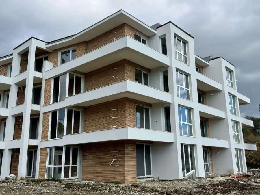 Modern Sveti Vlas residential building with spacious balconies.