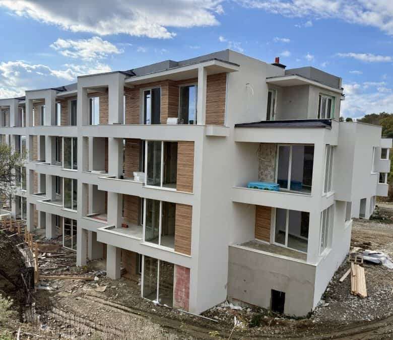 New construction Sveti Vlas apartments with no maintenance fee, 1-2 bedrooms.