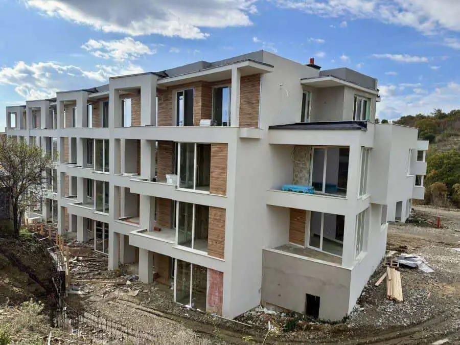 New construction Sveti Vlas apartments with no maintenance fee, 1-2 bedrooms.