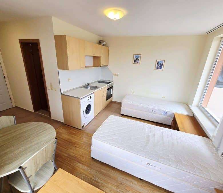 Bright studio with pool view in Nessebar Fort Club, Sunny Beach, 42 sq.m.