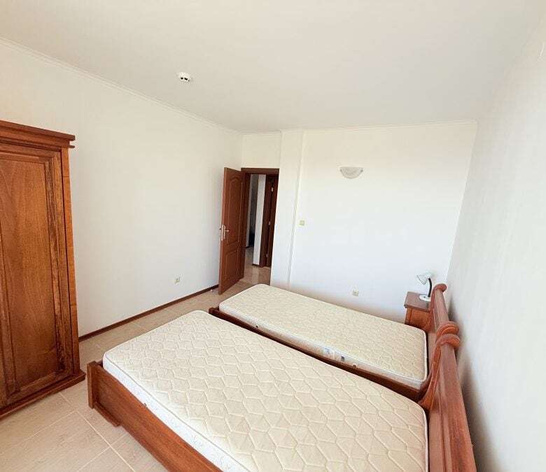 Spacious 87 sq.m. 2-bedroom apartment located in Bay View Villas near Kosharitsa, just 2 km from the.