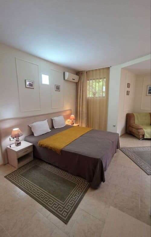 Cozy studio bedroom with modern decor in Avalon, Sunny Beach.