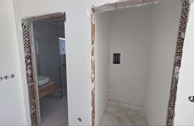 Bright, spacious studio with 37.3 sq.m., close to the sea.