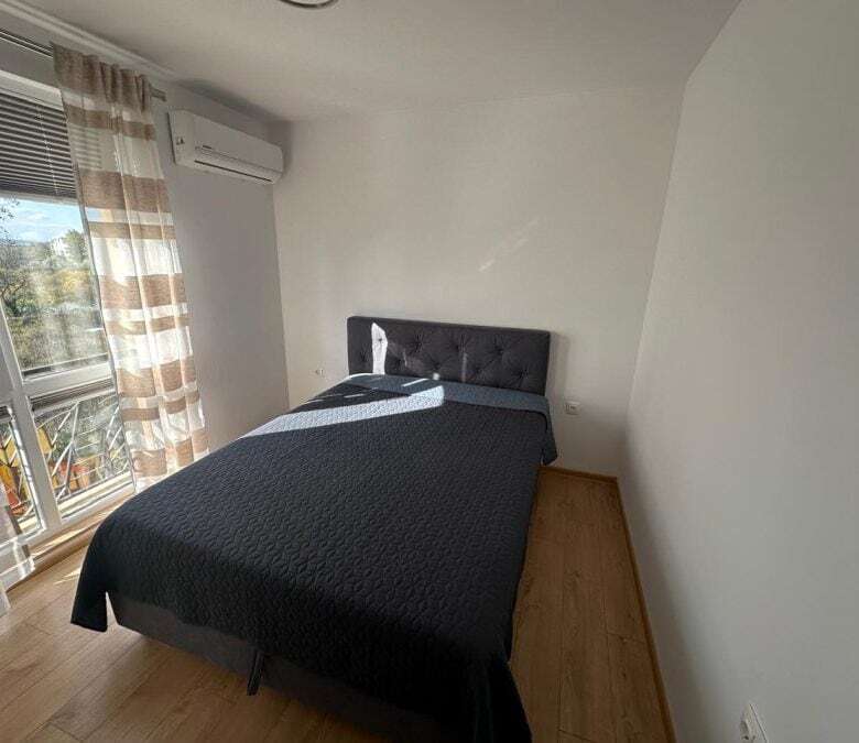 Bright apartment with pool view, 2 bedrooms, and 75 sq.m. space near the beach in Aphrodite Green.