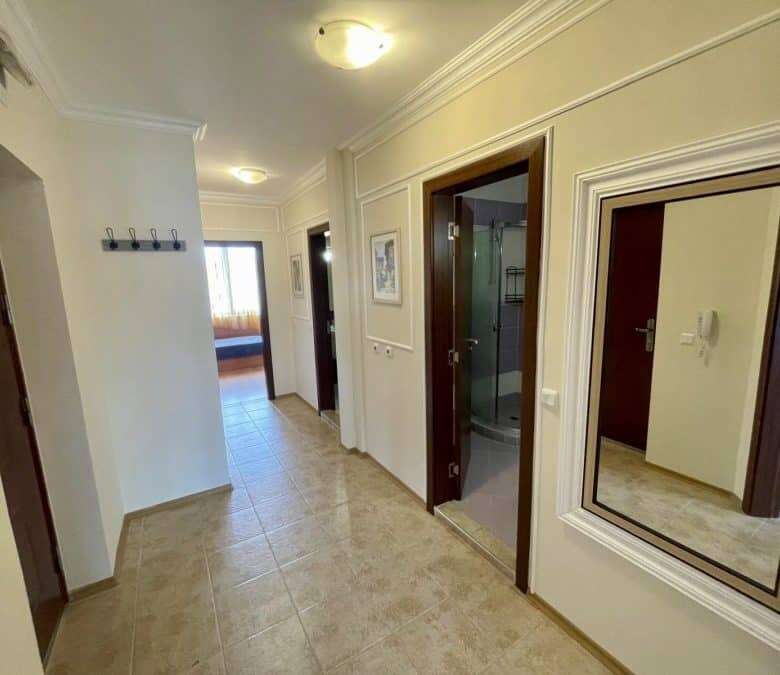 Sea and pool view 2-bedroom apartment in Apollon 8, between Ravda and Nessebar.