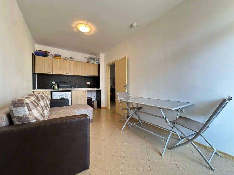 Cozy 1-bedroom furnished apartment with kitchen and living area in Sunny Beach center.