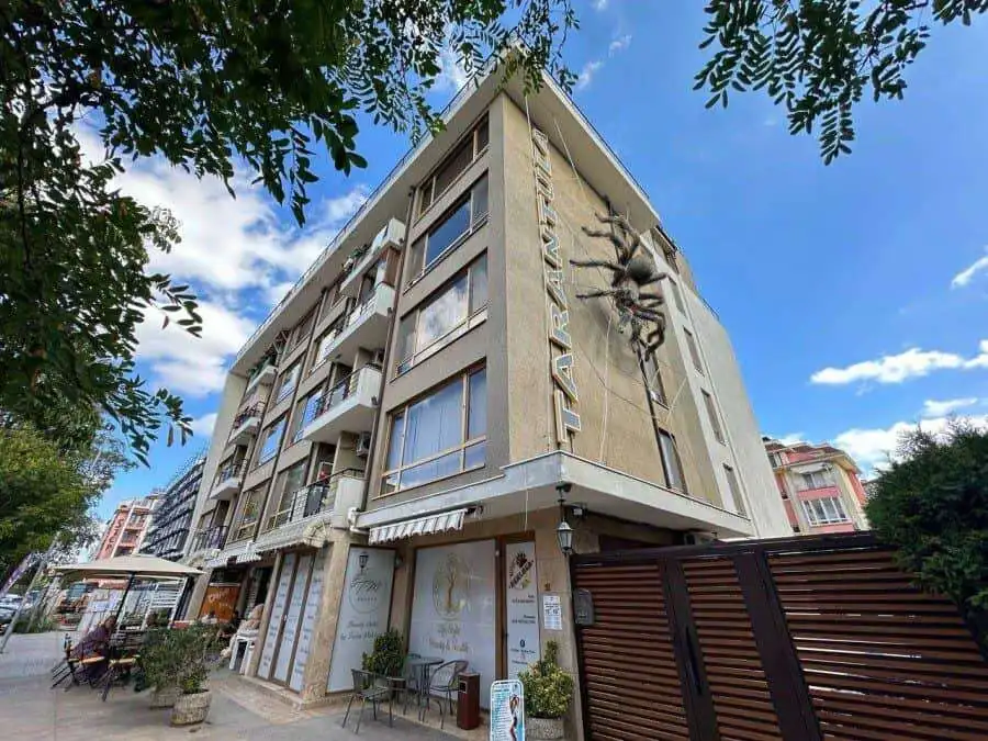 Apartment in Tarantula complex, 64 sq.m., near the sea.