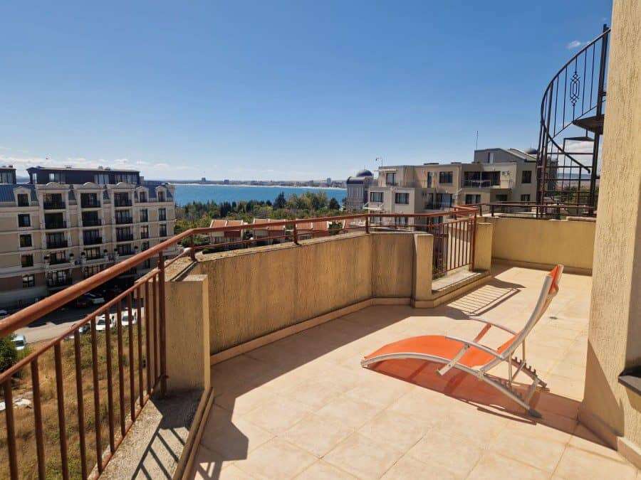 Panoramic sea view from top floor studio with terrace in Sveti Vlas.