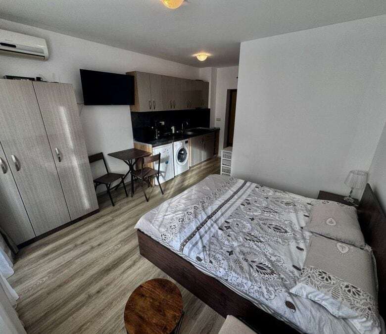 Bright studio apartment with garden views in Apollon Ravda, 31 sq.m.