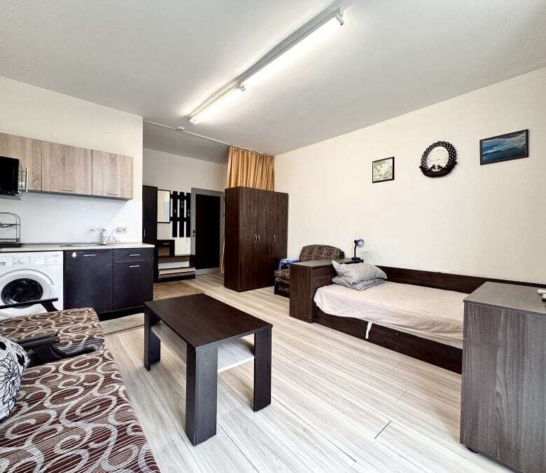Fully furnished studio apartment in Sunny Beach, 38.52 sq.m., near the beach.