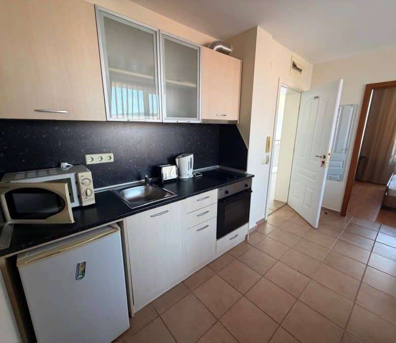 Apartment with modern kitchen in Holiday Fort Club, Sunny Beach.