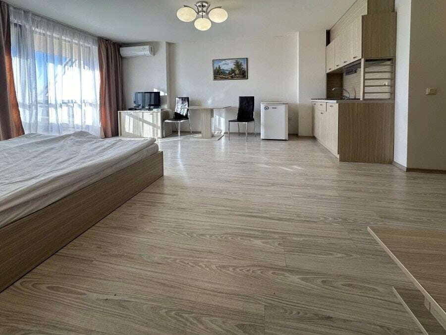 Furnished studio apartment with a kitchen, 55 sq.m., located in Tarsis Club and SPA, Sunny Beach.