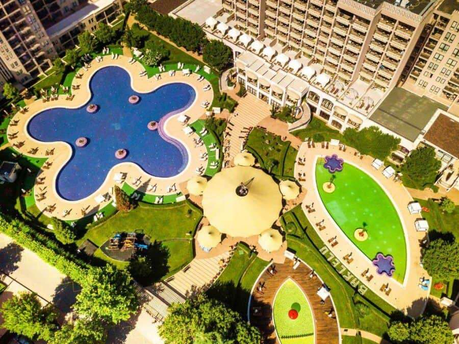 Sea view studio apartment with pool in Sunny Beach, Bulgaria.